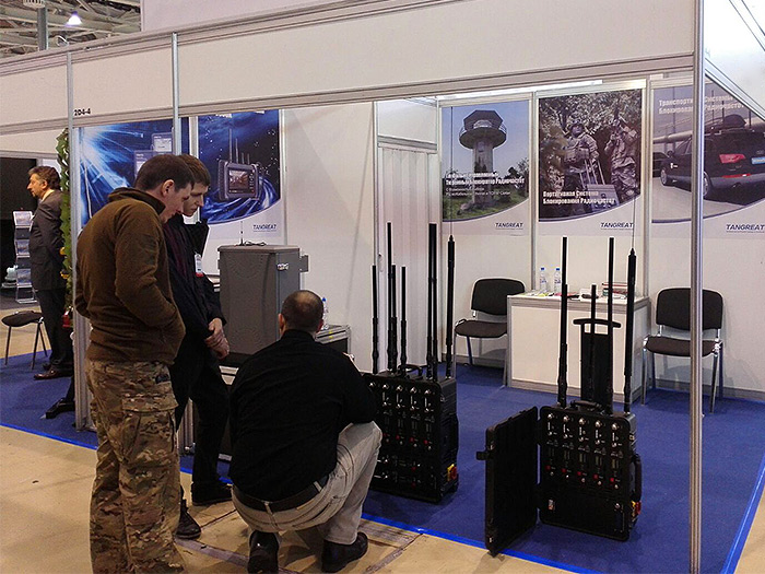 Выставка интерполитех - сверх мощные подавители Выставка интерполитех - сверх мощные подавители